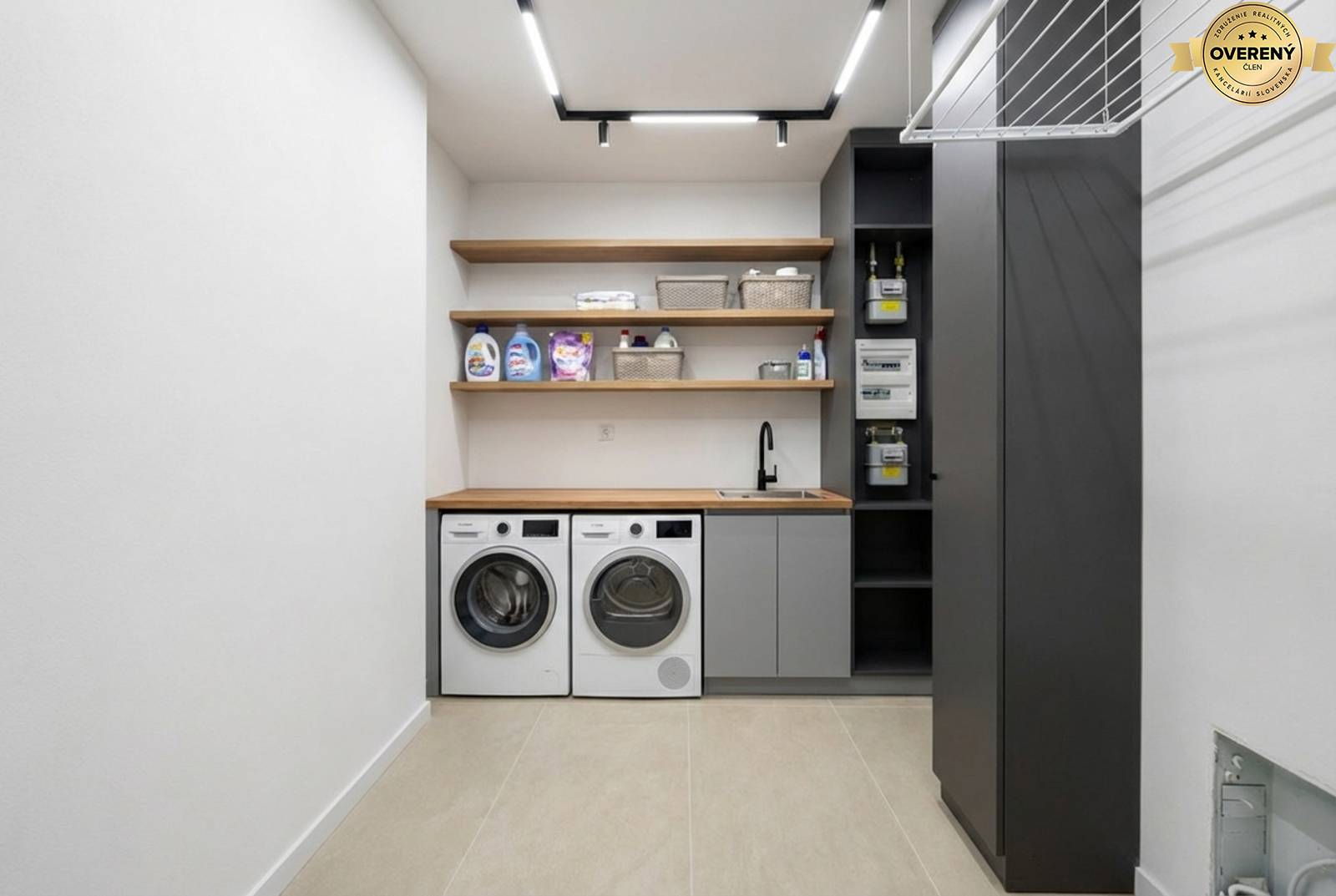 HnV Štandard-15a.jpg